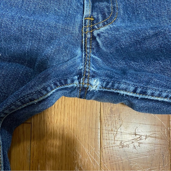 Vintage Levi’s 501 made in Canada - Picture 7 of 9